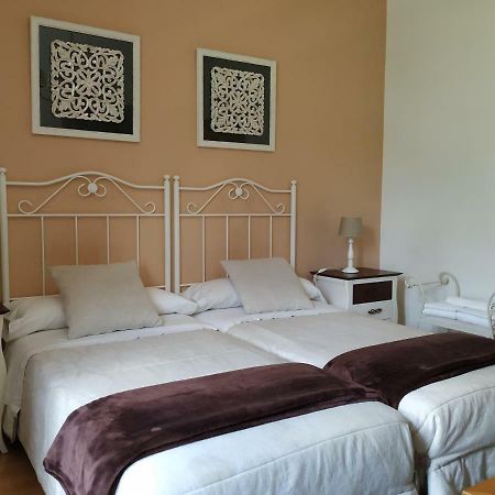Hotel Pazo De Berbetoros ปอร์โตมาริน ภายนอก รูปภาพ